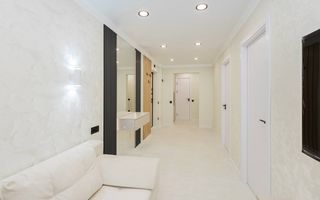 Vânzare, apartament, 2 camere + living, str. Saharov, Râșcani - Poză 1