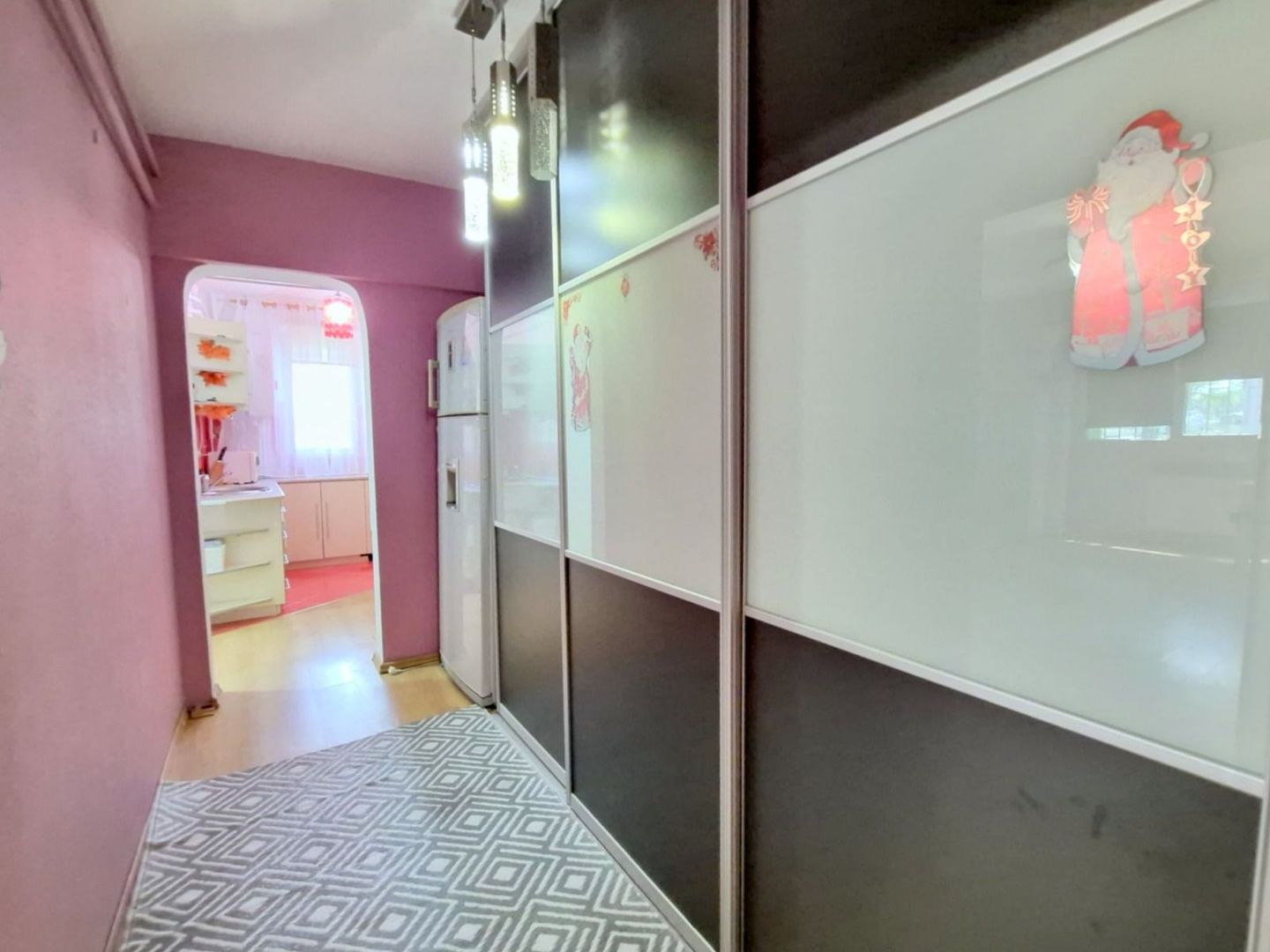 De inchiriat apartament cu 2 camere, Micro 17, parter, 400 euro - Poză 4