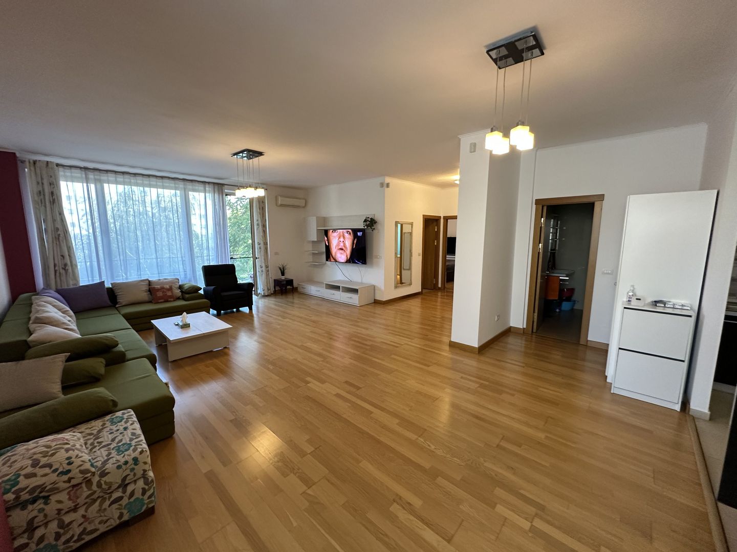 Apartament spatios zona Centrala - Poză 10