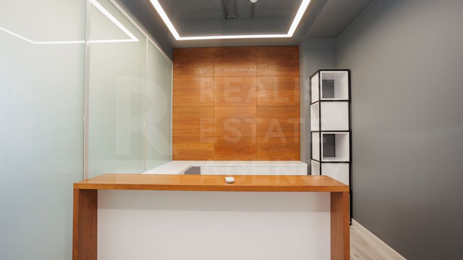 Se oferă oficiu sper chirie 270 mp, str. Petru Rareș, Centru - Poză 20