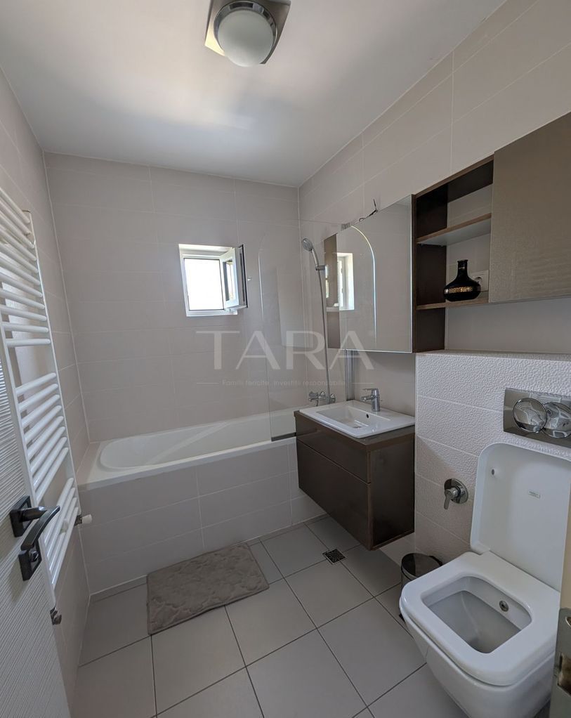 Apartament renovat complet, 2 camere decomandat, zona Gheorgheni. - Poză 7