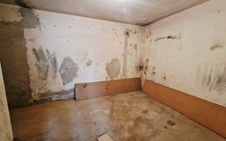 Boxa cu 2 camere in Cetate - Poză 3