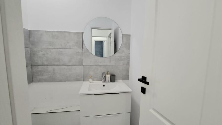 Închiriere Apartament cu 3 camere, 2 bai, 2 balcoane, renovat, zona Dristor - Poză 11