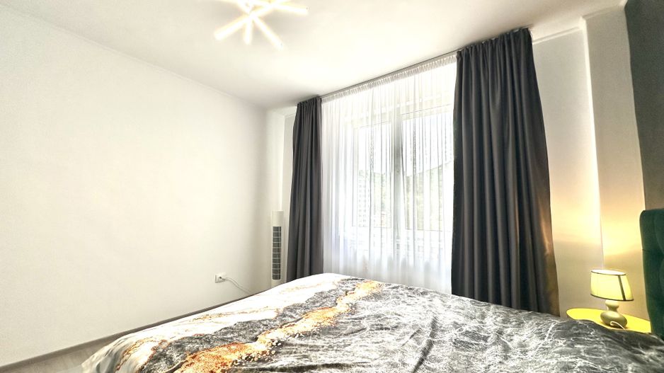 Vânzare apartament 3 camere mobilat,  parcare inclusă , Cartier Noua - Poză 7