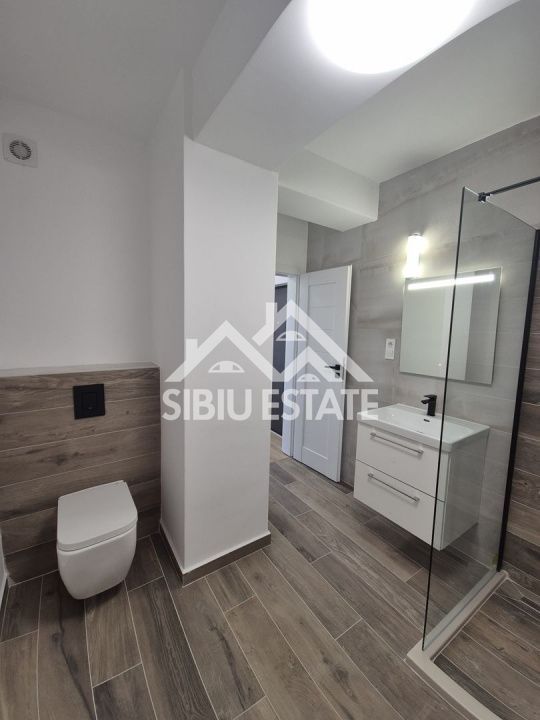 Apartament 2 camere decomandate Calea Surii mici - Poză 3