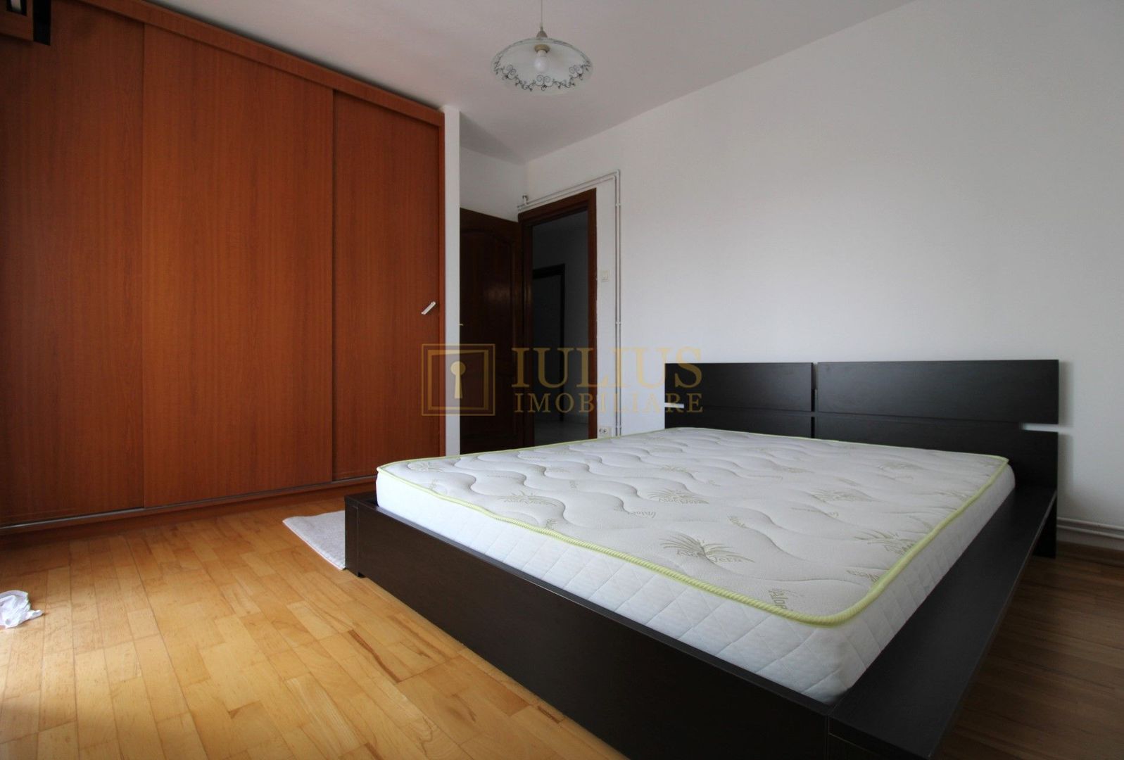 3 camere, aer condiționat -Mircea cel Bătrân -Mehala - Poză 7