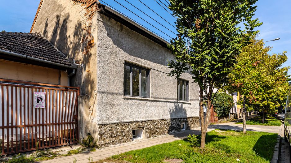 Casă nefinalizată în centrul Aradului, strada M. Scaevola - Poză 2