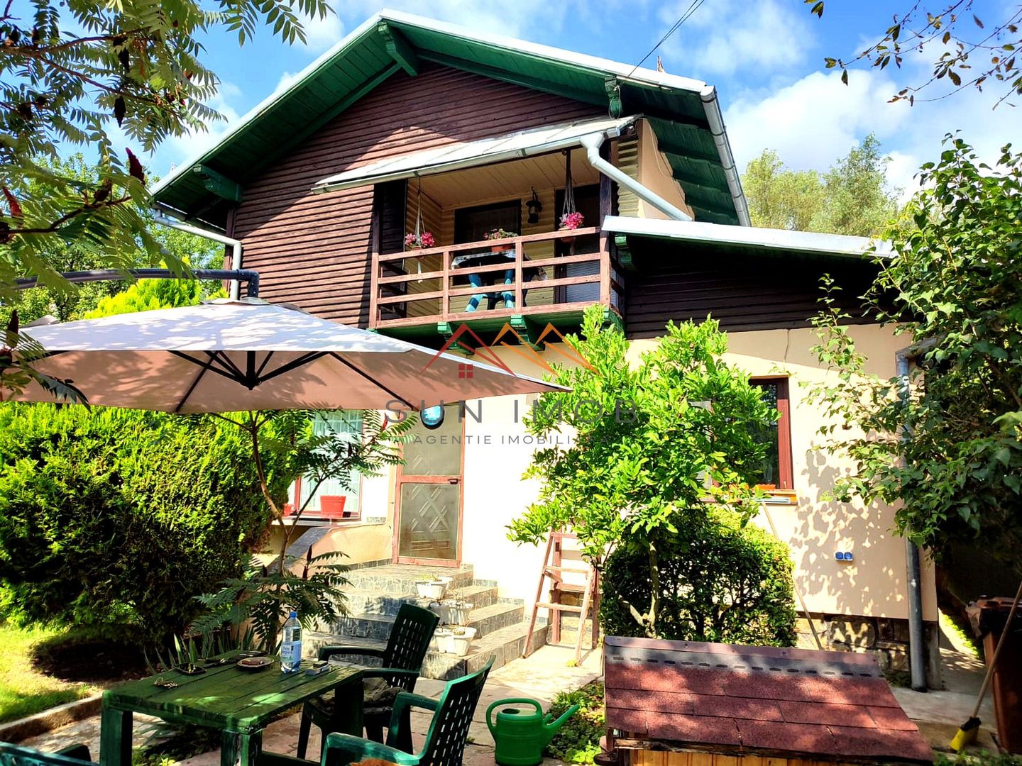Casa de vacanta, P+M, 6 camere, teren 600 mp, Breaza, Judetul Prahova - Poză 1