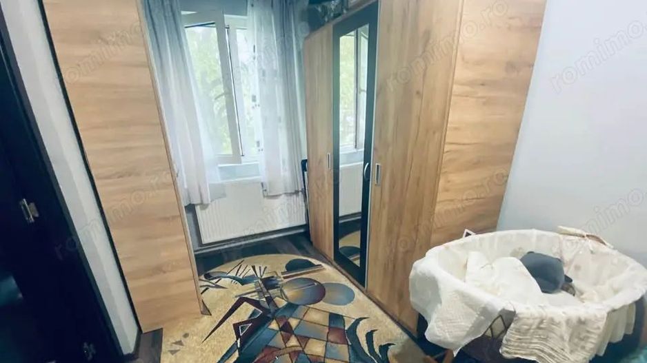 Vand apartament 2 camere ,etaj 2, zona Sagului, direct proprietar - Poză 2