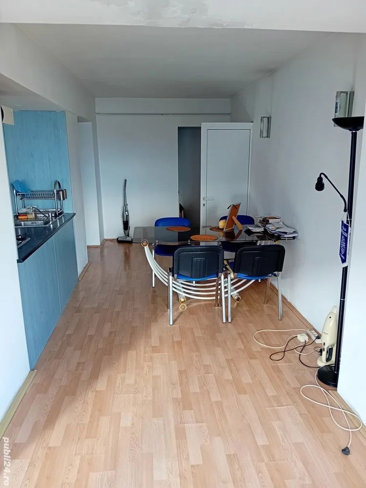 Apartament 4 camere | Zona Port | Vedere directă la Dunăre - Poză 5