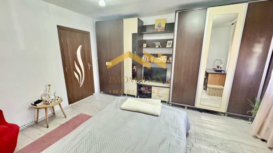 Lunei-Apartament 1 Camera-Centrala Proprie - Poză 3
