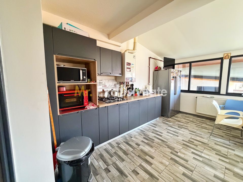 Casa spatioasa 5 camere Trivale - Clasa energetic A - Poză 9