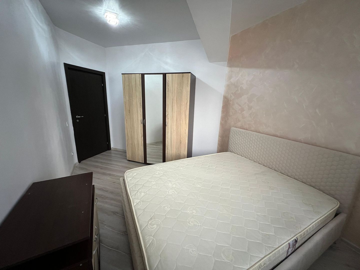 AP. 3 CAMERE APARATORII PATRIEI, LOC PARCARE, BLOC NOU, METROU 4 MIN - Poză 5