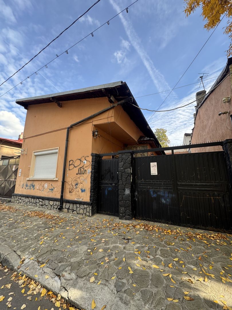 Casa Curte Proprie- Gara de Nord/ Victoriei - Poză 1