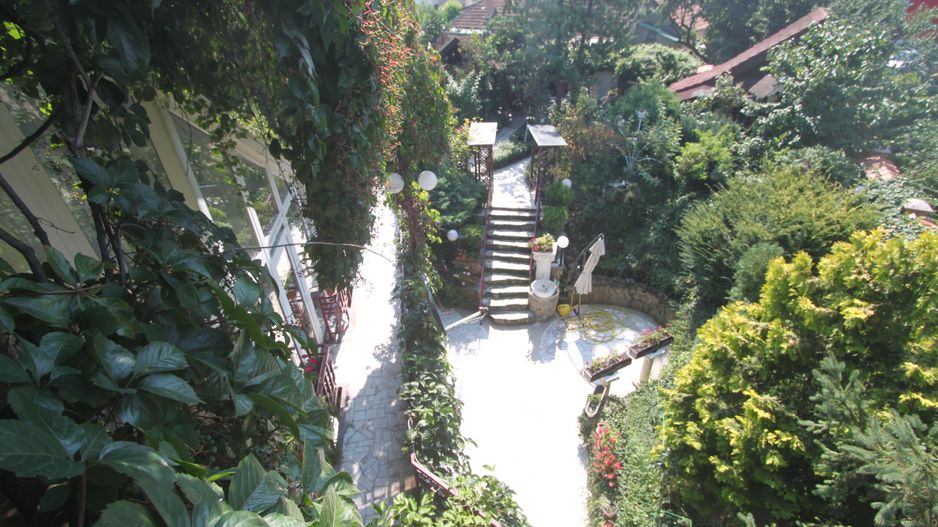 Casă / Vilă cu 8 camere de vânzare în zona Semicentral - Poză 60