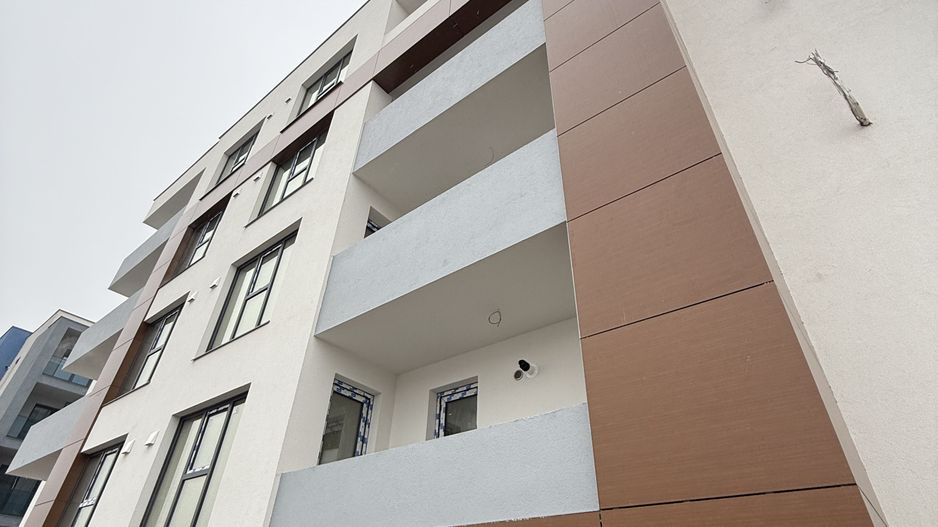 2 CAMERE-FINALIZAT PROIECT PREMIUM- ROMCO BRATARII-COMISION 0! - Poză 1