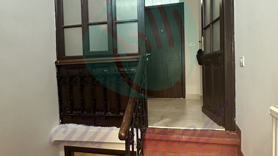 Vila interbelica AIRBNB "la cheie" - Poză 22