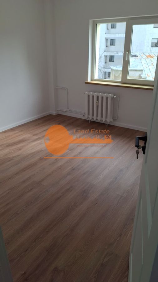 Apartament cu 3 camere in zona Nerva Traian - Poză 6