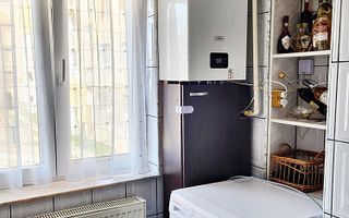 Codlea, apartament 2 camere decomandat, etaj 1, mobilat, 75000 euro - Poză 15