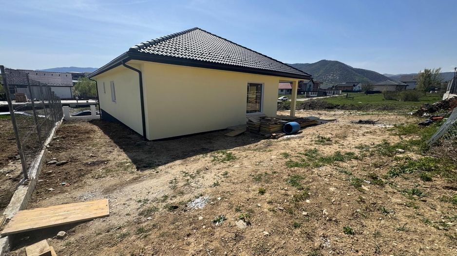 Casă individuală pe un singur nivel - Cisnădie - Poză 3