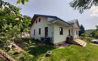 Casa si teren de vanzare in Feleacu - Poză 1