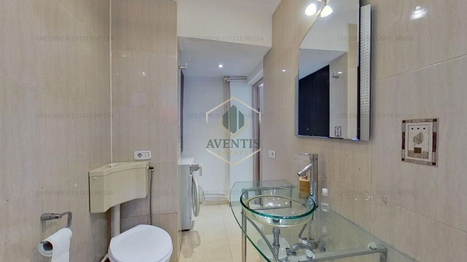 Blvd. Balcescu langa metrou Universitate, 4 camere, terasa de 50mp, 3 bai - Poză 33