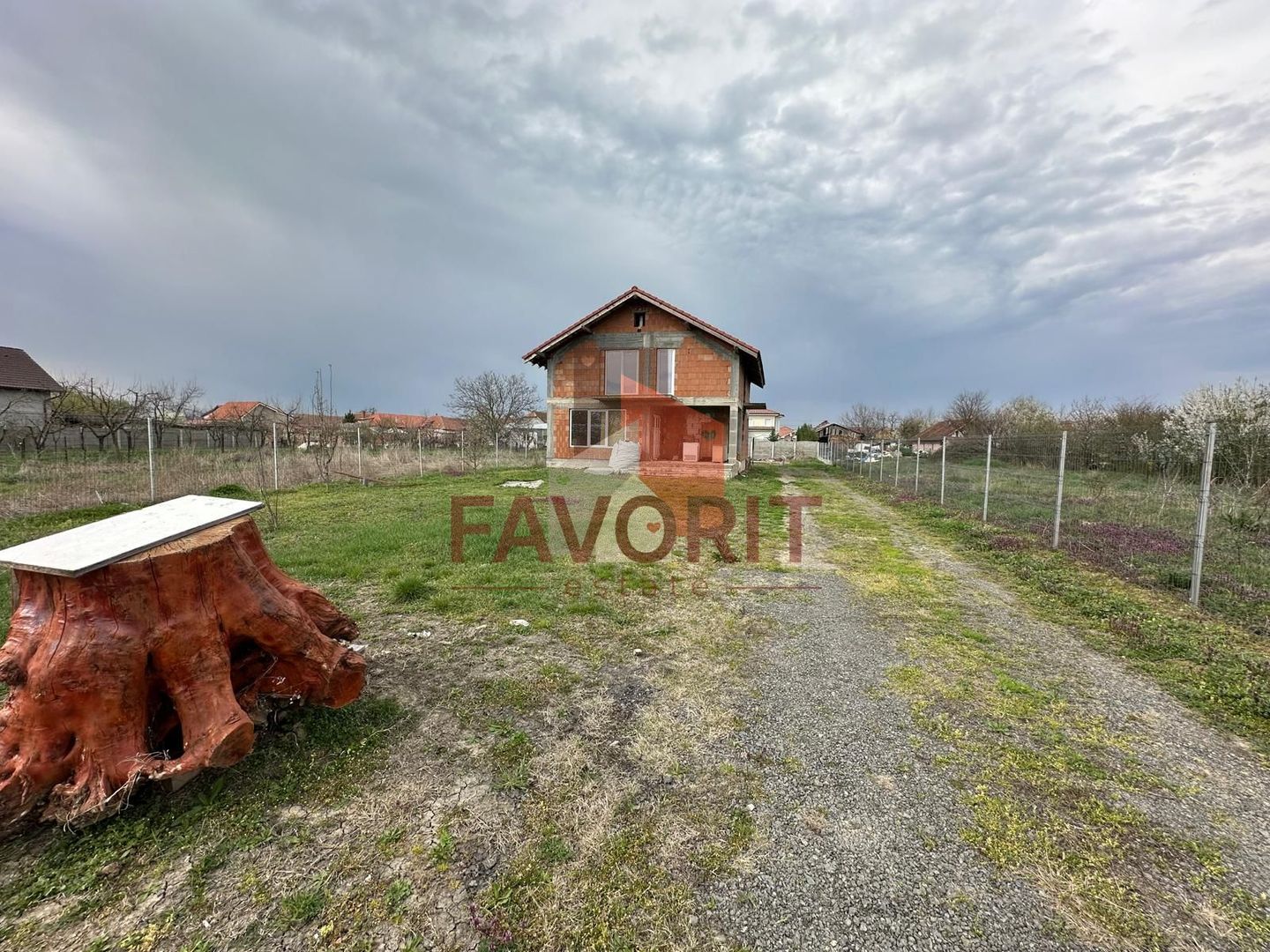 Casa individuala | 5 camere | Teren generos | Sacalaz | - Poză 2