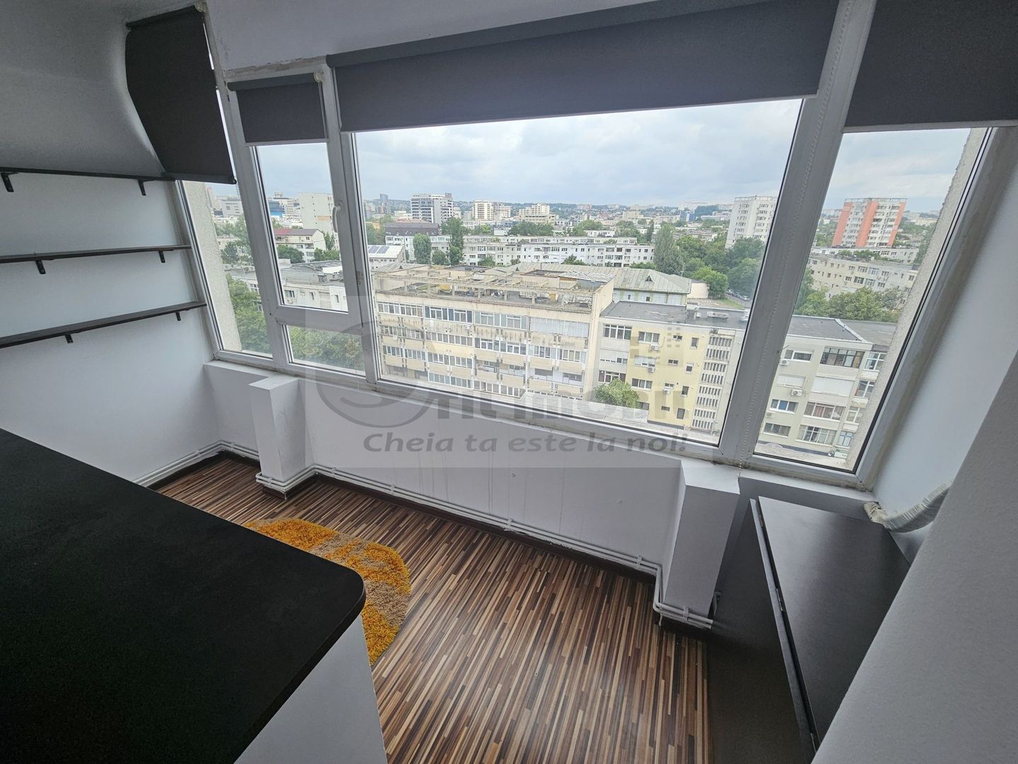 Închiriez apartament circular cu 2 camere Podu Ros - Poză 1
