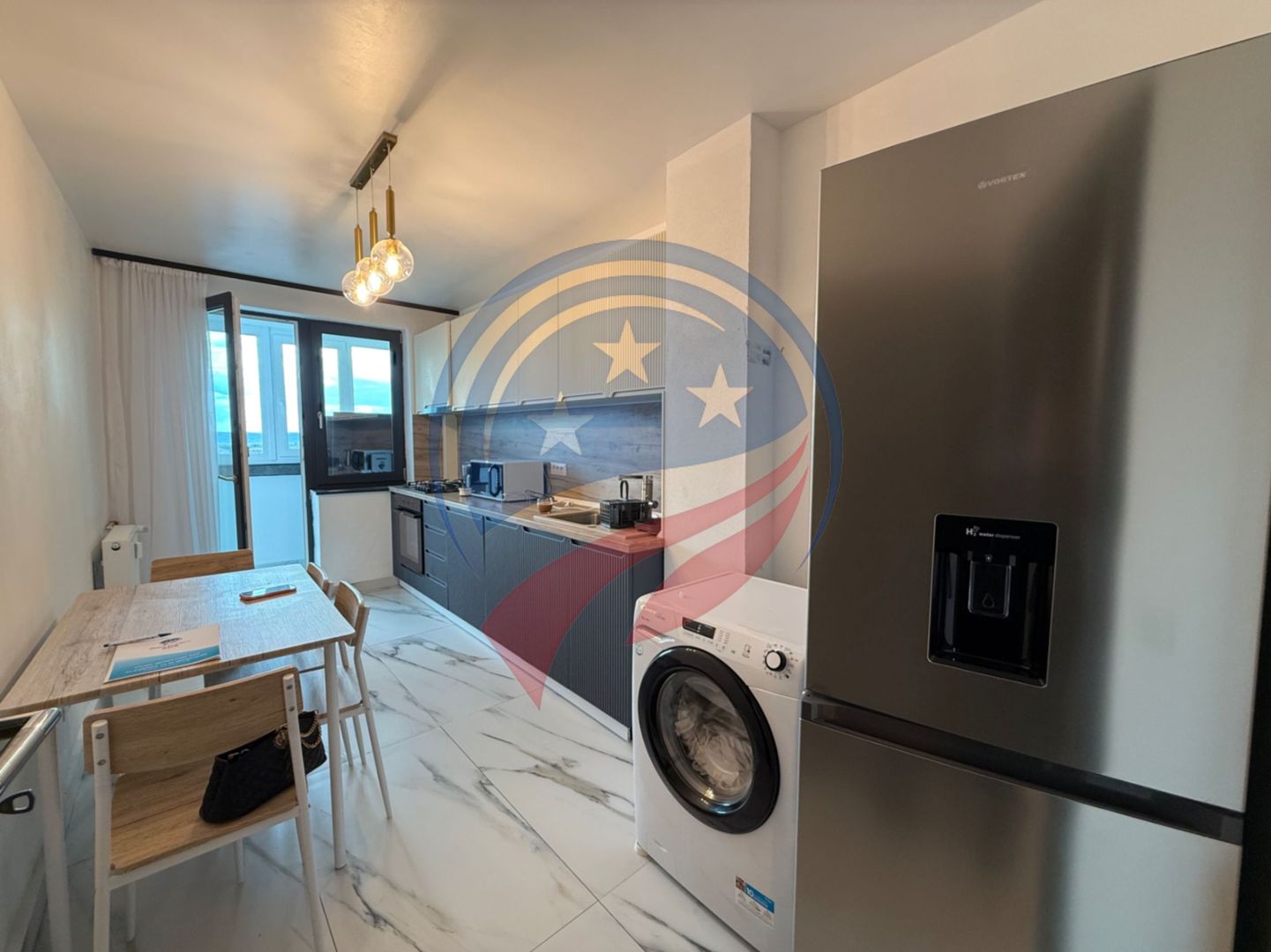 Apartament 4 camere/ de inchiriat/Onioptic/ Craiova/Ultracentral - Poză 8