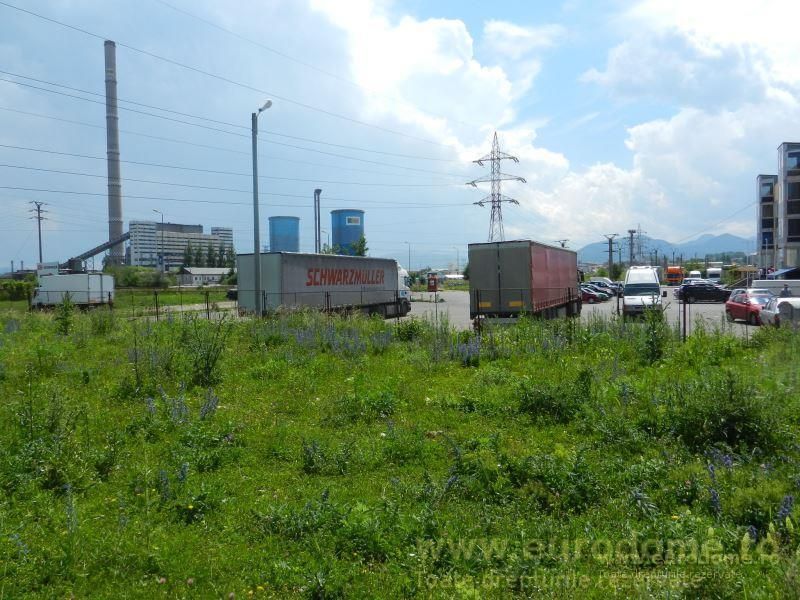 Teren industrial, front la ocolitoarea Brașovului. - Poză 1
