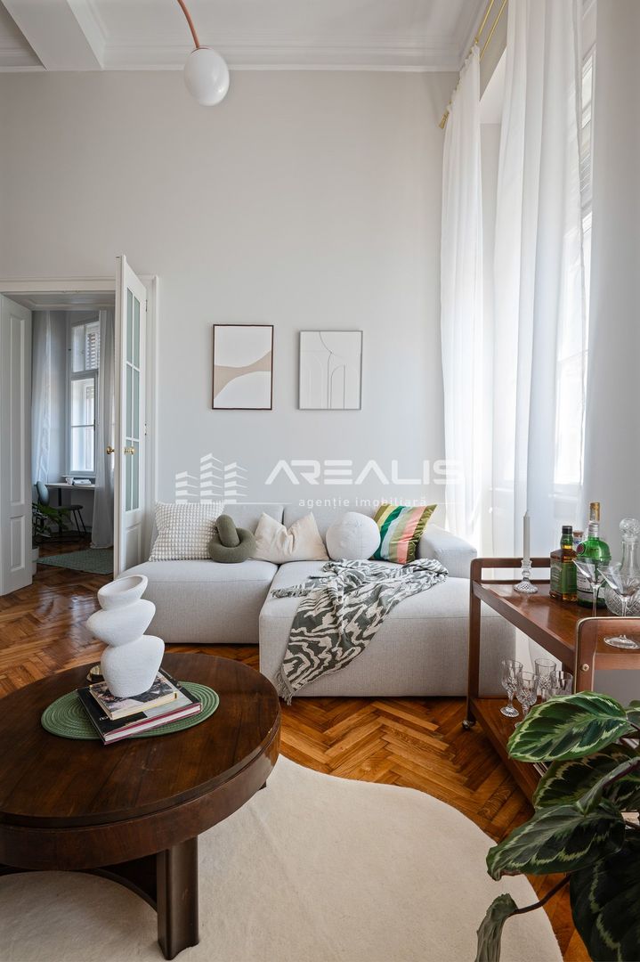 VÂNDUT!!! Apartament splendid in centrul Aradului - Poză 3