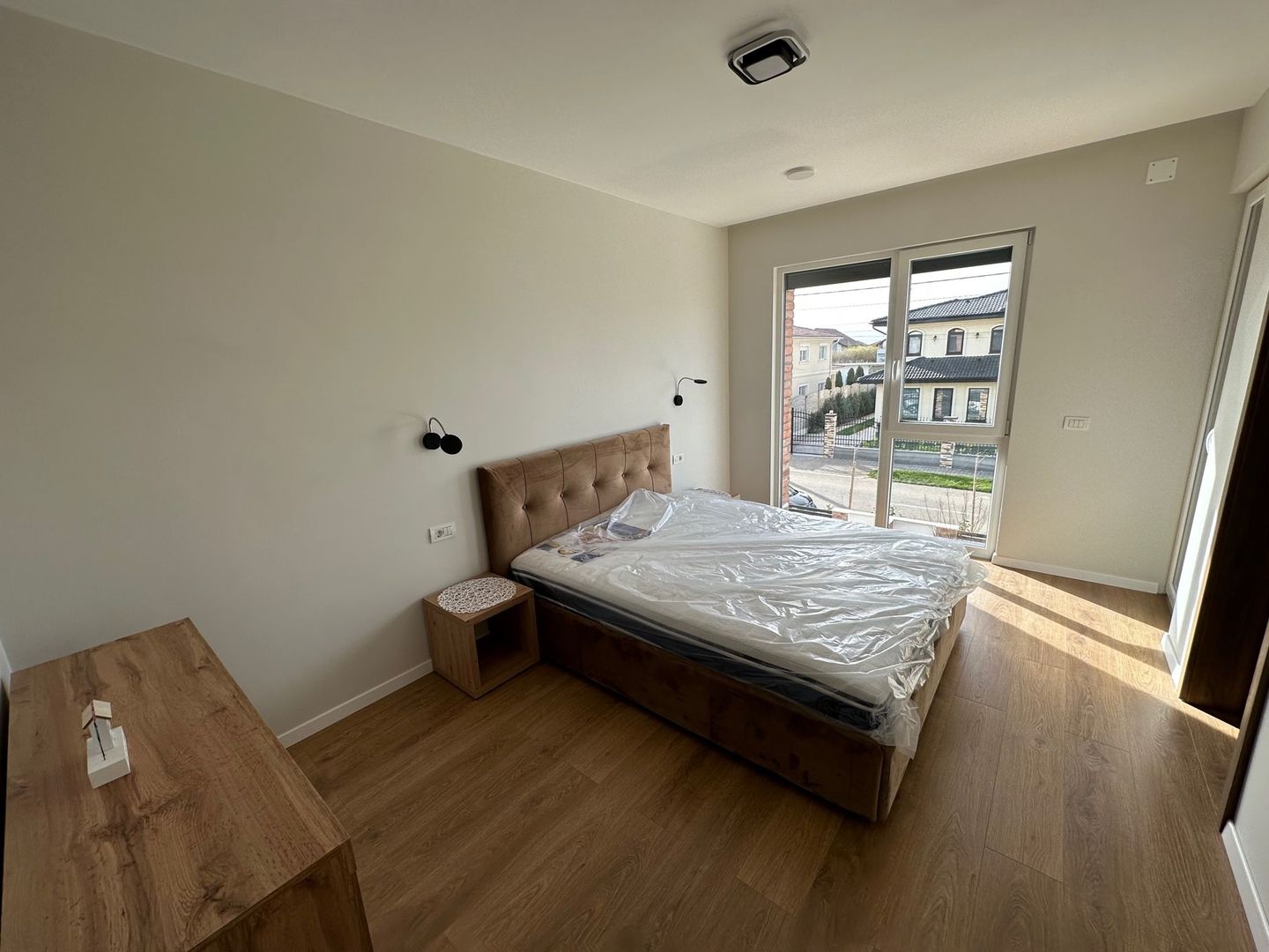 Duplex deosebit cu garaj și subsol - Poză 7