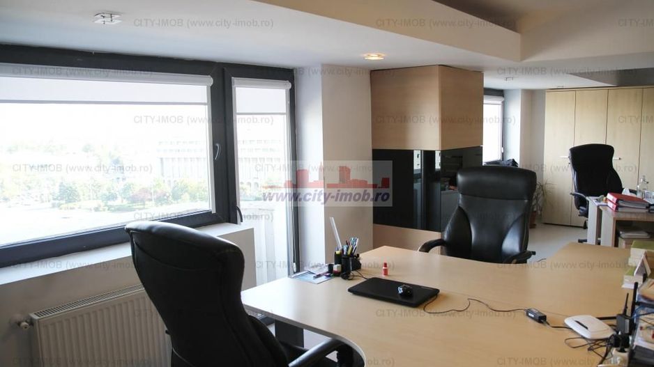 APARTAMENT 8 camere  VICTORIEI (Birouri / Rezidenta de lux ) - Poză 26