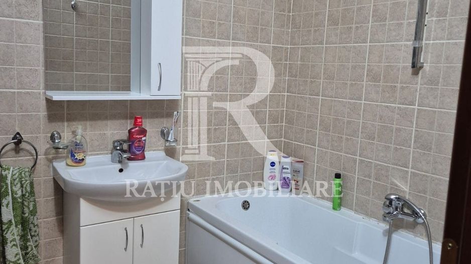 Apartament 2 camere | Prima Nufărul | Parcare - Poză 12