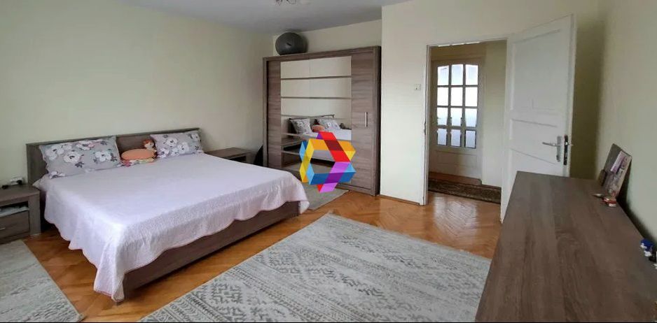 Apartament 3 camere de vânzare Brasov - zona Centrul Civic - 91 mp - plus-imo.ro - Poză 7