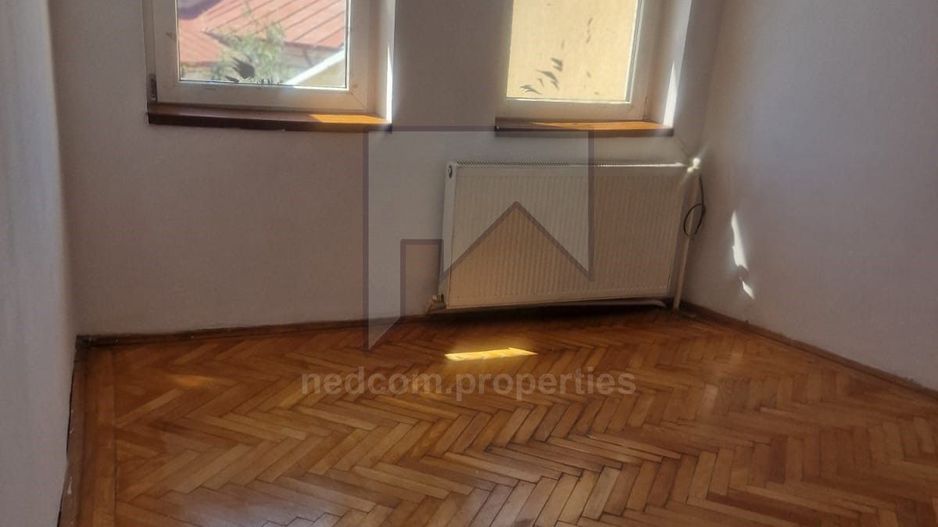 Casa S+P+1 - zona Calea Grivitei - Poză 4