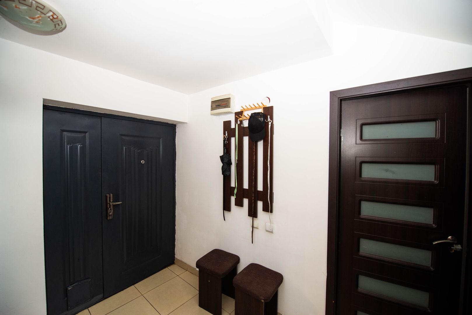Casa Vila individuala spatioasa cu gradina de vanzare comuna Berceni - Poză 11