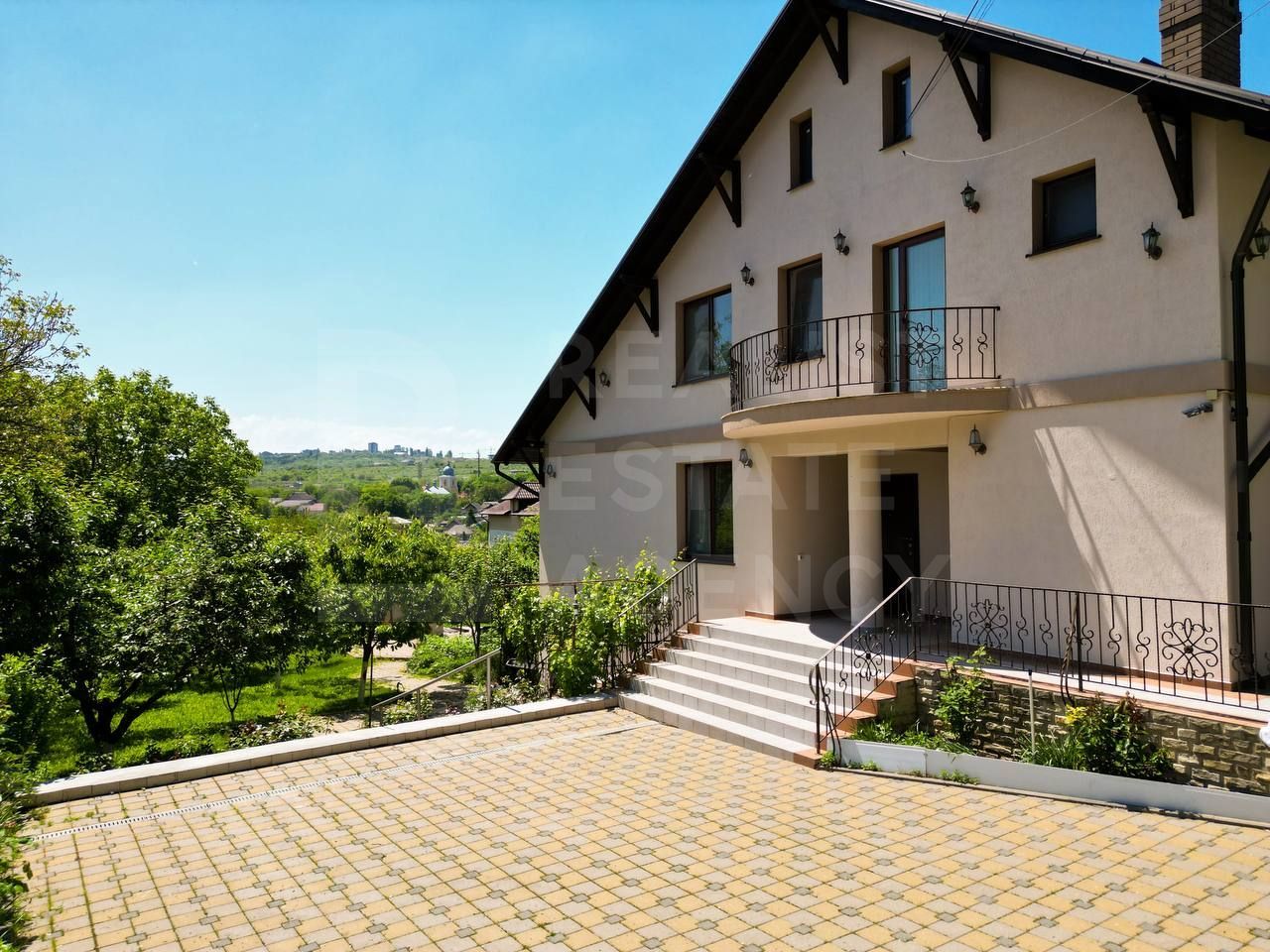 Vânzare, casă, 3 nivele, 6 camere, str. Durlești, Buiucani - Poză 1