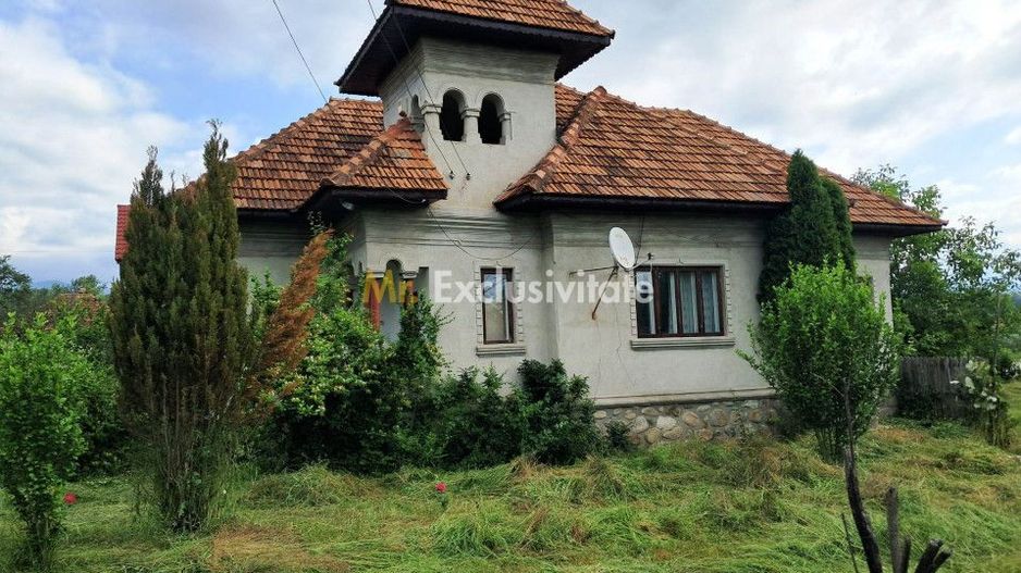 Casa cu teren la Polovragi - Poză 4