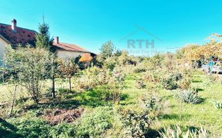 Parcela de teren, ideala pentru casa, sp 1300 mp, utilitati - Poză 1