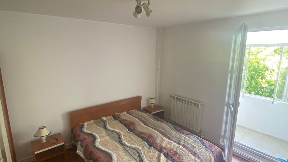 AP. 3 CAMERE - RAHOVA, CENTRALA PROPRIE, BUCATARIE INCHISA, PARCARE - Poză 3