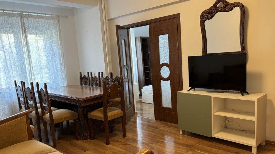 Închiriere 2 camere zona Opera - Facultatea de Drept, centrală bloc, mezanin - Poză 1