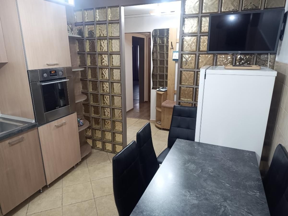 Lipovei | 4 Camere | Decomadat | Etaj Intermediar | Mobilat si Utilat - Poză 3