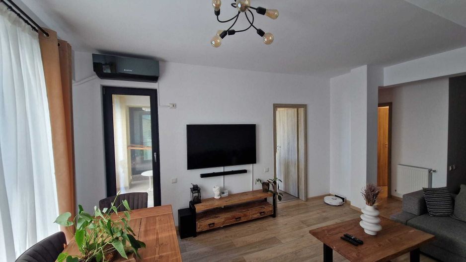 Închiriere Aparta2 camere, prima inchiriere, parcare acoperita, centrala proprie - Poză 1
