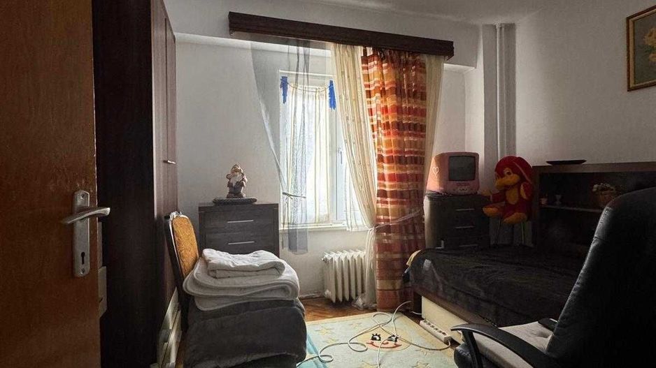 Vand ap cu 3camere Calea Calarasilor - Poză 4