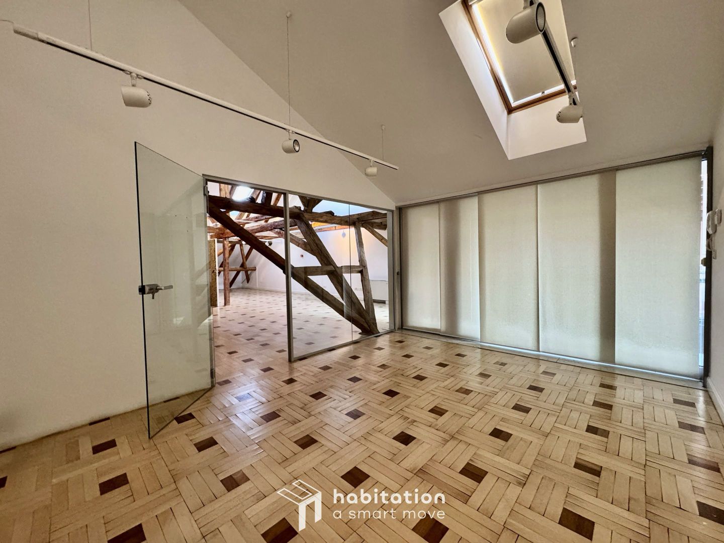 Spațiu Birou - Mansarda Cosy în Piața Unirii - Poză 2