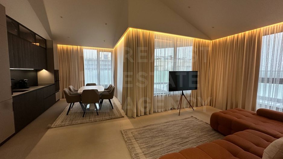 Chirie, penthouse, 3 camere, str. Mitropolit  Varlaam, Centru - Poză 1