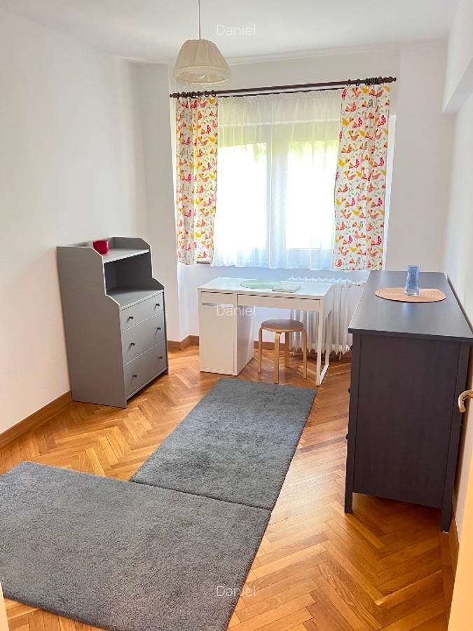 Apartament 3 camere politehnică - Poză 10
