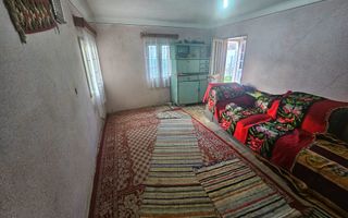 Exclusivitate! Casă cu teren generos în Sat Olteni, Com.Teișani - Poză 24