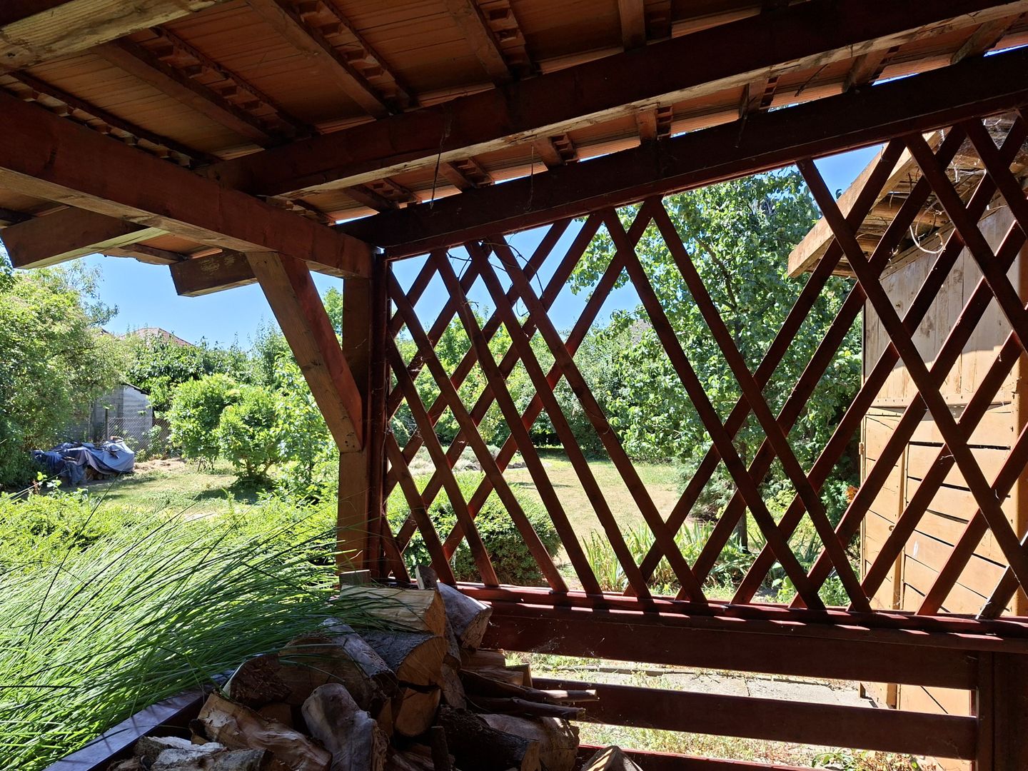 BRASADAS vinde casa P+M 6 cam 227mp teren 11 ari in 14 Mai. - Poză 16